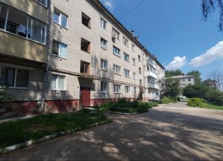 Продажа 2-комнатной квартиры, 40.4 м2, посёлок Мичуринский, Молодёжная улица, 7