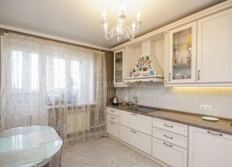 Продается трехкомнатная квартира, 78.5 м2, Тюмень, улица Николая Зелинского, 3к1, ЖК На Фёдорова