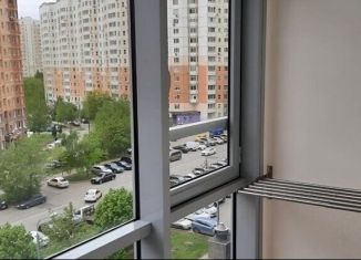 Сдаю в аренду 3-ком. квартиру, 85 м2, Красногорск, Спасская улица, 1к3, ЖК Спасский Мост