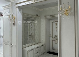 Продаю 3-ком. квартиру, 116 м2, Чувашия, Приволжский бульвар, 4