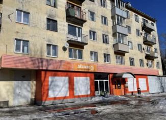 Продаю торговую площадь, 389.7 м2, Карелия, улица Маяковского, 8