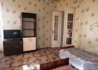 Сдам 2-ком. квартиру, 60 м2, Ахтубинск, Сталинградская улица, 15