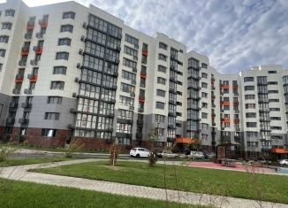 Продаю двухкомнатную квартиру, 55 м2, Краснодарский край, улица Крылова, 13к1