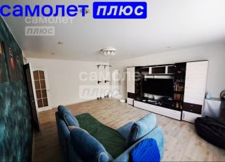 Продам 3-ком. квартиру, 70.8 м2, Фокино, улица Карла Маркса, 43