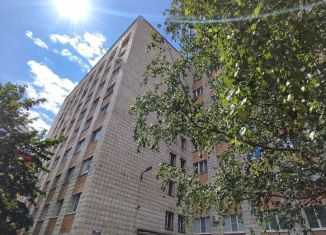 Продается 1-комнатная квартира, 37 м2, Калужская область, улица Плеханова, 2к2