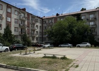 Продается 3-комнатная квартира, 89.4 м2, Дагестан, улица Кирова, 72