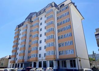 Продается 2-ком. квартира, 63 м2, Белореченск, улица Луначарского, 119