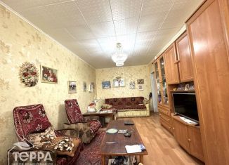 Трехкомнатная квартира на продажу, 68 м2, село Уютное, Солнечная улица, 1