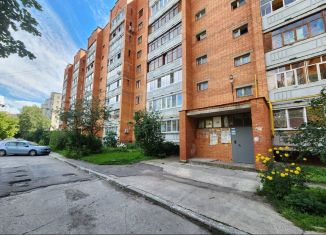 Сдается в аренду 4-ком. квартира, 96 м2, Рязань, Высоковольтная улица, 18