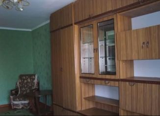 Двухкомнатная квартира в аренду, 52 м2, Урюпинск, проспект Ленина, 82