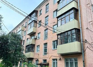 Продам 2-ком. квартиру, 43 м2, Подольск, улица Кирова, 52/1