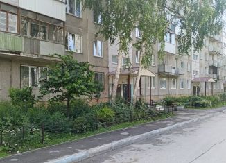 Трехкомнатная квартира на продажу, 57.5 м2, Новосибирск, Полтавская улица, 25, метро Площадь Маркса