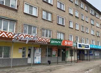 Продам торговую площадь, 35.1 м2, Кузнецк, улица Правды, 1А