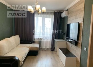 Продажа 2-ком. квартиры, 45 м2, Омск, улица Комкова, 7Б