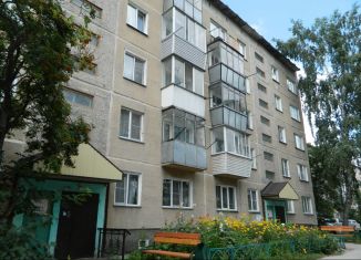 Продаю трехкомнатную квартиру, 58 м2, Искитим, микрорайон Индустриальный, 29