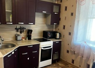 Аренда 2-комнатной квартиры, 54 м2, Калтан, Комсомольская улица, 35