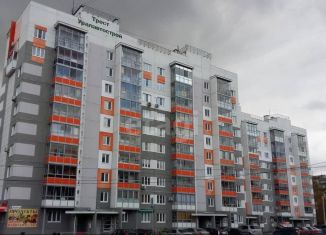 Продаю 2-комнатную квартиру, 66 м2, Челябинск, улица Руставели, 1Б