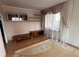 Продается трехкомнатная квартира, 70 м2, Ставропольский край, улица Анджиевского, 120