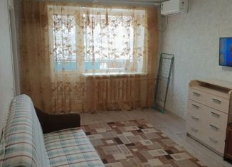 Сдам в аренду 3-ком. квартиру, 56.3 м2, Саратов, Ново-Астраханская улица, 30, Заводской район