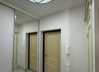 2-комнатная квартира в аренду, 73 м2, Москва, Погонный проезд, 3А, ВАО