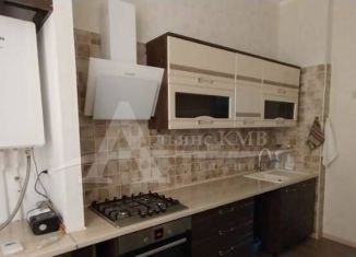 Продается 1-ком. квартира, 34 м2, Ставропольский край, улица Шести Коммунаров, 97А