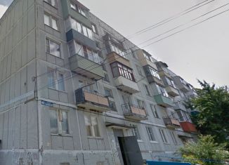 Продается двухкомнатная квартира, 48.1 м2, Бутурлиновка, Заводская улица, 46А