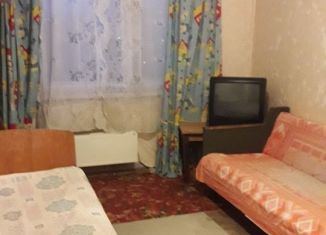 Сдам в аренду комнату, 14 м2, Екатеринбург, улица Викулова, 38, метро Площадь 1905 года