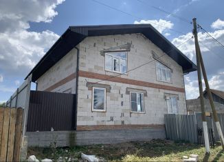 Продам дом, 200 м2, село Кулуево, Октябрьская улица