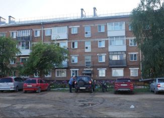 Трехкомнатная квартира на продажу, 54.8 м2, поселок городского типа Козулька, улица Зелёная Роща, 2