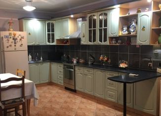 Продается 3-ком. квартира, 120 м2, Кемерово, бульвар Строителей, 28/1, ЖК Серебряные Ручьи