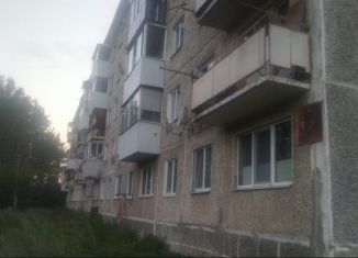 Продам 2-комнатную квартиру, 47 м2, поселок Лосиный, Уральская улица, 17