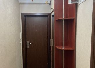 Аренда двухкомнатной квартиры, 50 м2, Дагестан, улица Ирчи Казака, 14