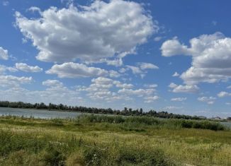 Продаю земельный участок, 12 сот., поселок городского типа Волго-Каспийский, улица Матросова, 28/3