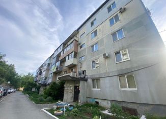 Продается 1-комнатная квартира, 28.9 м2, поселок Береговой, улица Бабкина, 2