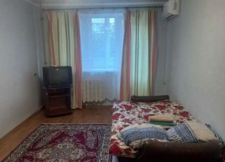 1-комнатная квартира в аренду, 40 м2, Ростовская область, улица Дружбы, 16