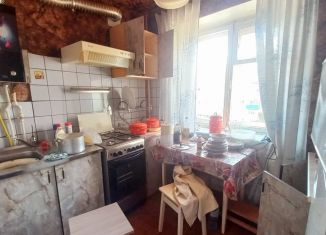 Продажа 3-ком. квартиры, 53 м2, Донской, Заводская улица, 9