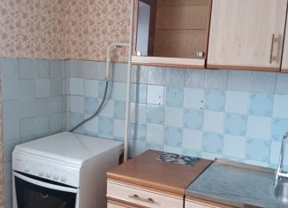 Сдача в аренду 1-ком. квартиры, 32 м2, Ахтубинск, улица Нестерова, 2А