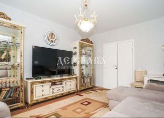 Продается 3-ком. квартира, 80 м2, Старый Оскол, микрорайон Центральный, 1