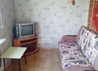 Продается 2-ком. квартира, 60 м2, Кировская область, улица Мира, 4