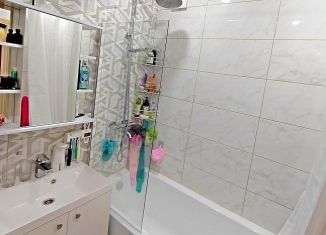 Сдаю 3-комнатную квартиру, 100 м2, Ярославль, улица Собинова, 42