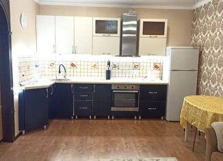 Продам 1-ком. квартиру, 44 м2, Тюмень, улица Ю.-Р.Г. Эрвье, 32к1