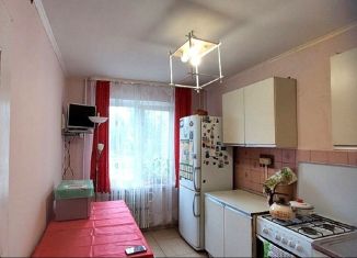 Продается 3-ком. квартира, 62.4 м2, Серпухов, улица Войкова, 34А