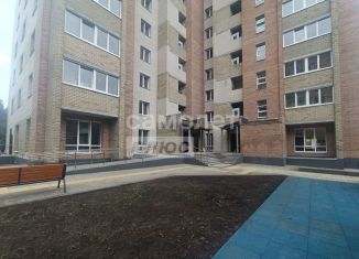 Продаю 2-ком. квартиру, 70 м2, Тамбовская область, Коммунальная улица, 72А