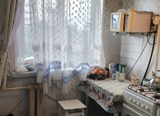 Продам 3-комнатную квартиру, 60.3 м2, Озёрск, улица Семёнова, 16