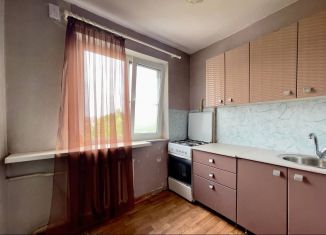 Продам 3-ком. квартиру, 64 м2, Ставрополь, улица Серова, 7, микрорайон № 26