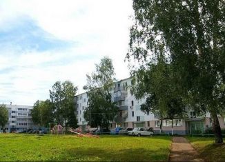 Продам 2-ком. квартиру, 42 м2, Татарстан, улица Низаметдинова, 15