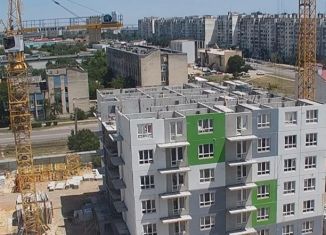 Продам 1-ком. квартиру, 39.8 м2, Евпатория, проспект Победы, 93