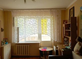 Продаю 1-комнатную квартиру, 39 м2, Калининград, улица Ульяны Громовой, 9