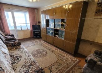 Продажа трехкомнатной квартиры, 63 м2, Мурманская область, улица Беринга, 2