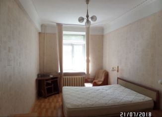 Сдаю комнату, 14 м2, Екатеринбург, улица Бажова, 87